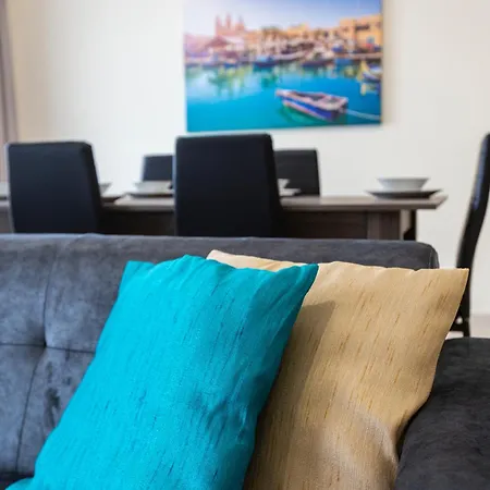 Apartment Beautiful 3br With Private Balcony With Wifi & Ac By 360 Estates