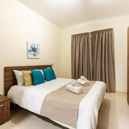 Beautiful 3br With Private Balcony With Wifi & Ac By 360 Estates Apartment