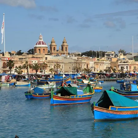 Beautiful 3br With Private Balcony With Wifi & Ac By 360 Estates * Marsaxlokk