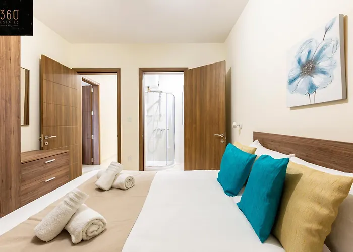 Beautiful 3br With Private Balcony With Wifi & Ac By 360 Estates Apartamento *