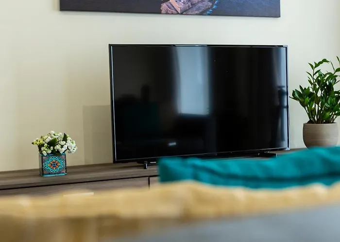 Apartamento Beautiful 3br With Private Balcony With Wifi & Ac By 360 Estates Marsaxlokk